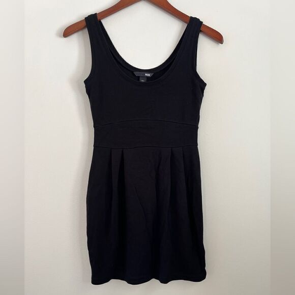 H&M Little Black Sleeveless Tank Dress | Size 4 - Picture 6 of 6